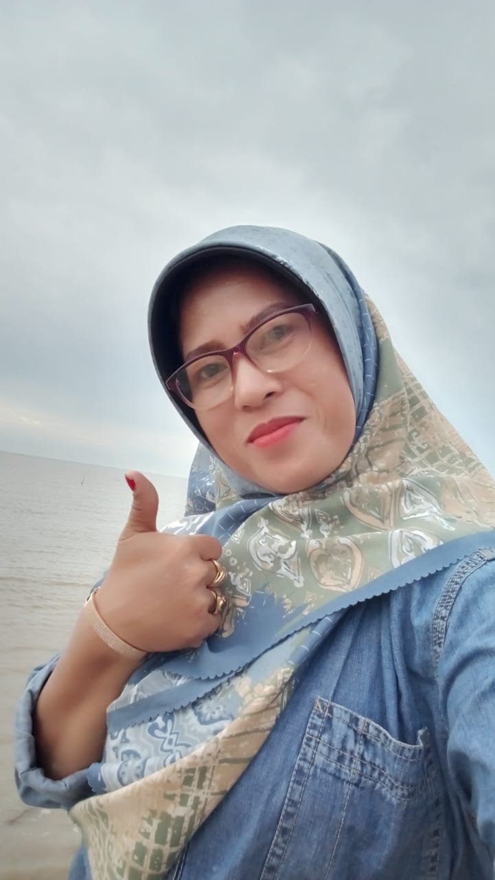 Siti Zahara, SE